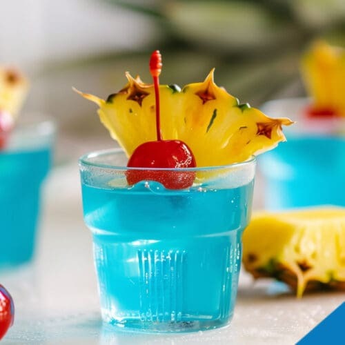 BLUE-HAWAIIAN-JELLO-SHOTS-