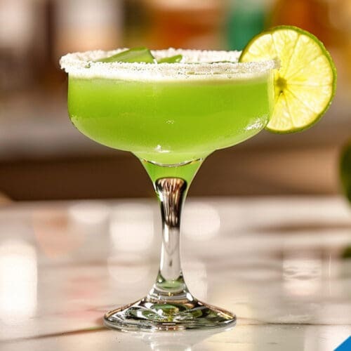 Chilly Willy Cocktail Recipe - Refreshing Tropical Delight