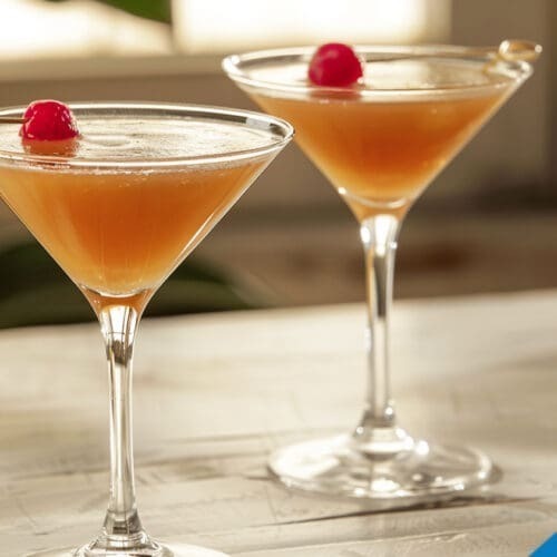 French Martini Cocktail Recipe - Fruity and Fun Drink